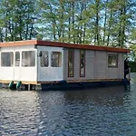 Hausboot Nautikhus By Interhome *