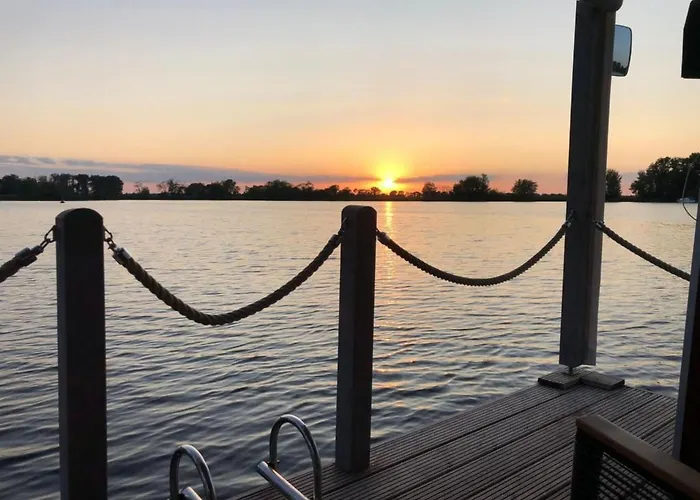 Hausboot Nautikhus By Interhome Apartment